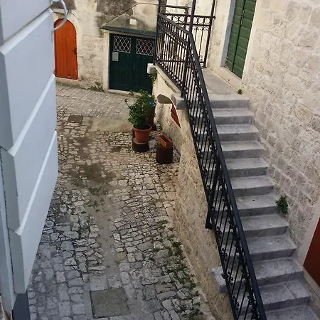 Fani 3* Trogir