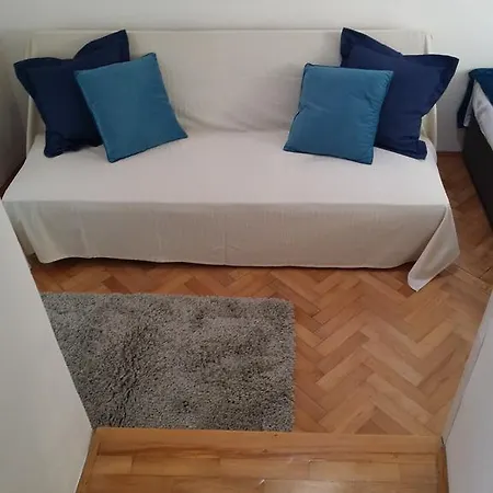 Fani Gasthuis 3*